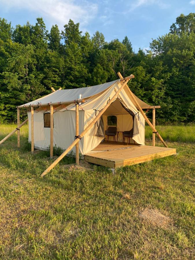 Отель Off Map Glamping Саут-Хейвен Экстерьер фото